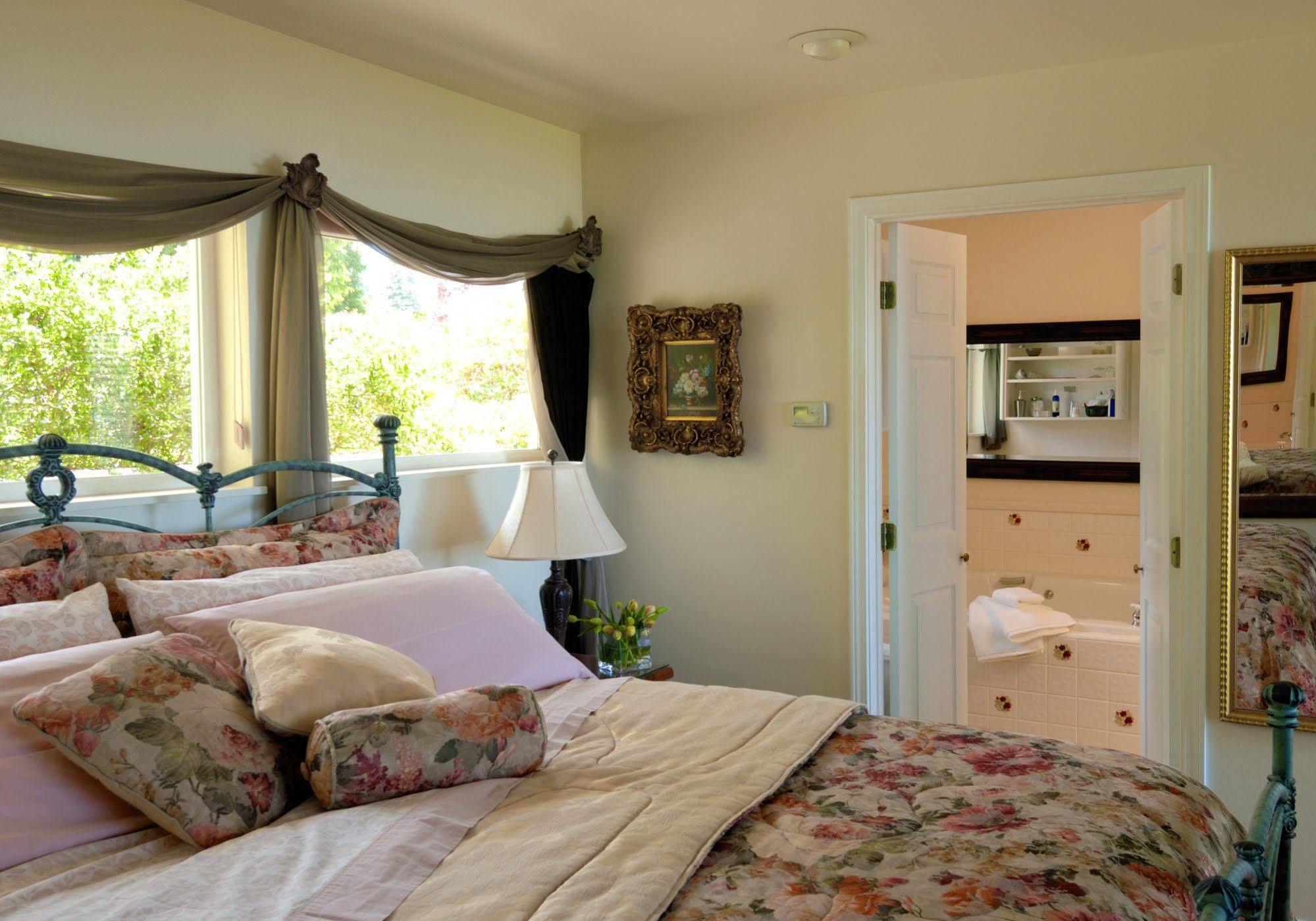 Colette'S Bed & Breakfast 포트앤젤레스 외부 사진