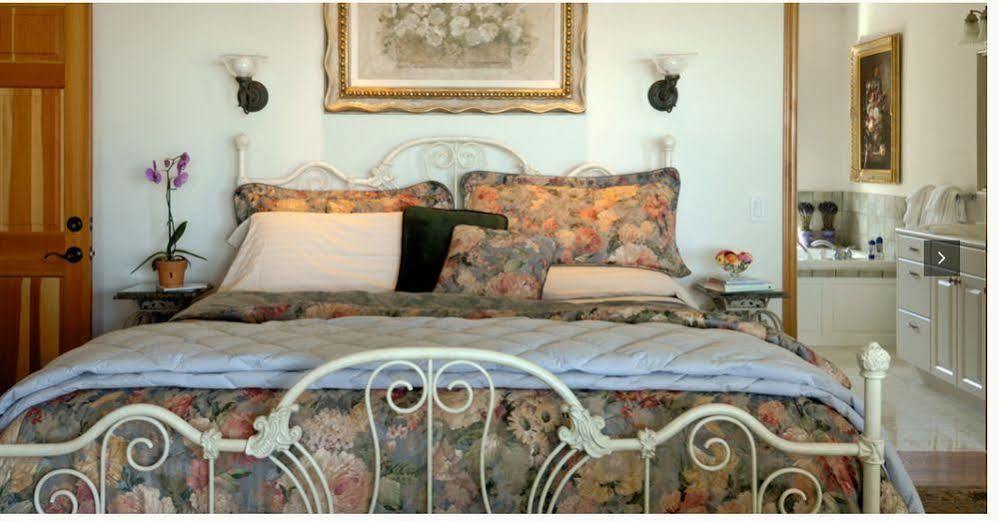 Colette'S Bed & Breakfast 포트앤젤레스 외부 사진